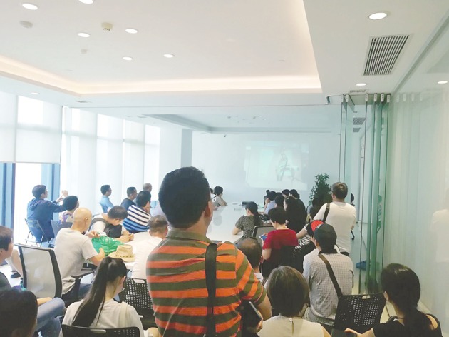 Upload_1533749259765.thumb_head