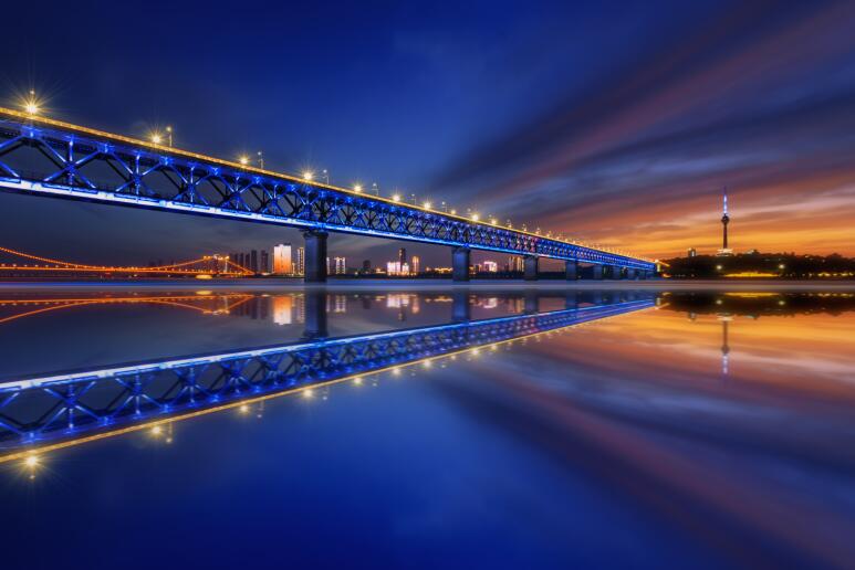 U_0_chc40o_mvnqfh_y_l43