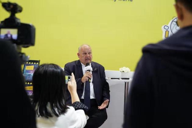 Qq__20181107171346.thumb_head