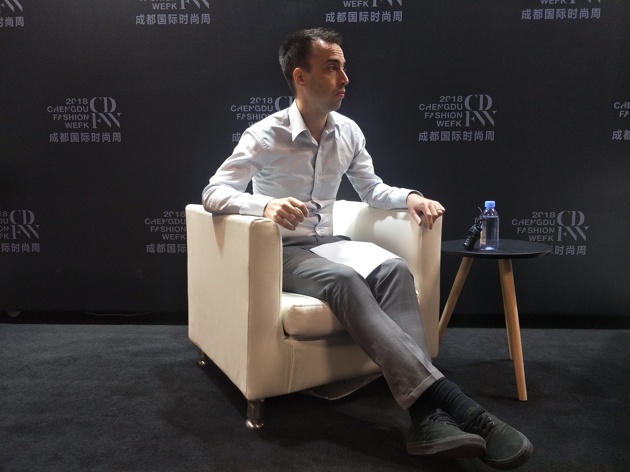 Wechatimg16.thumb_head