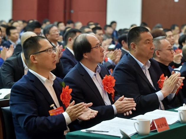 Upload_1543063567368.thumb_head