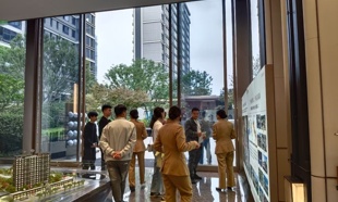 实探国庆假期遂宁楼市：有项目“一口价”抢收，有项目排号蓄客，“达标”项目仍在等待贴息执行细节
