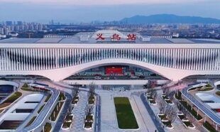 城市24小时 | 一个县级市，“拿下”全省第二大高铁枢纽站
