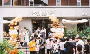 主打“一人食”，从汉堡到比萨：塔斯汀的副牌实验