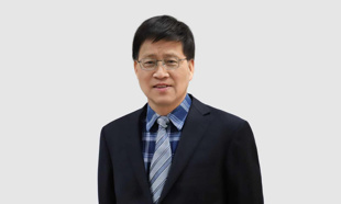 解读三季报｜专访刘志彪：前三季度工业增速能守住5%以上靠的是完整配套和仍在扩张的出口，明年三个指标比增速更重要